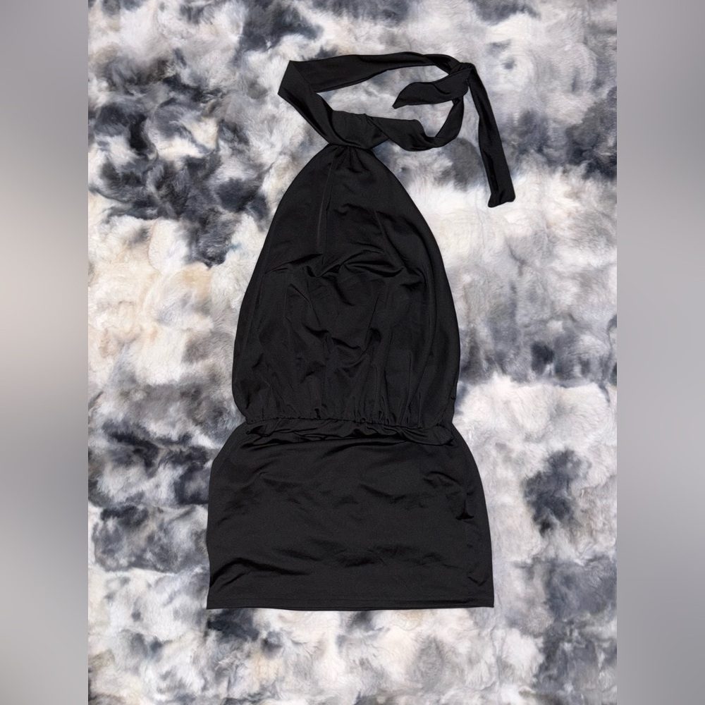 Elegant Backless Black Halter Dress